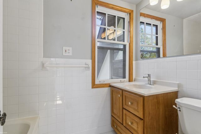 2904 Gratiot Avenue, Port Huron, MI 48060