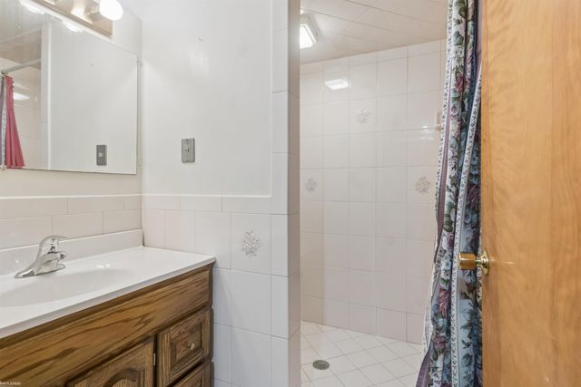 2904 Gratiot Avenue, Port Huron, MI 48060