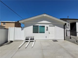 8321 Quartz Avenue 1/4, Winnetka, CA 91306