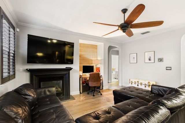 3460 River Shoal Ave, Sacramento, CA 95833