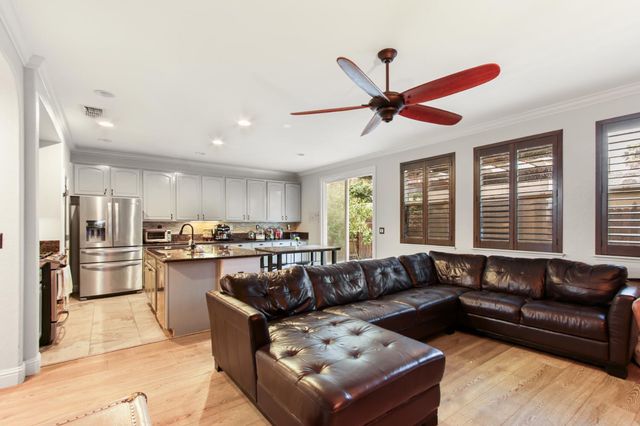 3460 River Shoal Ave, Sacramento, CA 95833