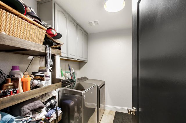 3460 River Shoal Ave, Sacramento, CA 95833