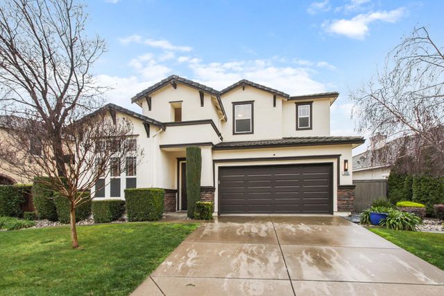 3460 River Shoal Ave, Sacramento, CA 95833