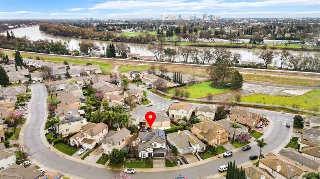 3460 River Shoal Ave, Sacramento, CA 95833