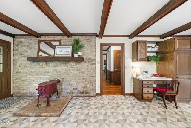 668 Windsor Road, Chapel Hill, NC 27516