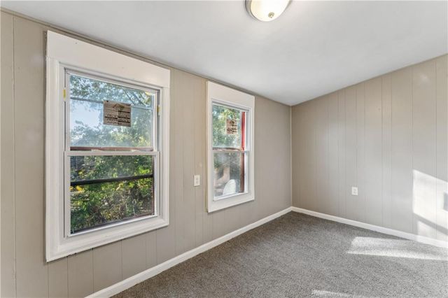 2734 Park Avenue, Kansas City, MO 64109