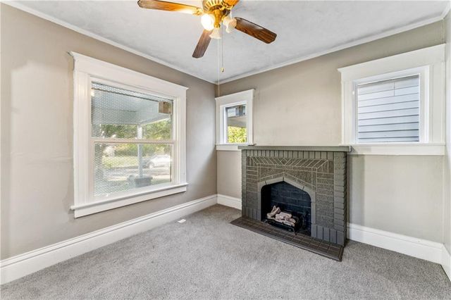 2734 Park Avenue, Kansas City, MO 64109