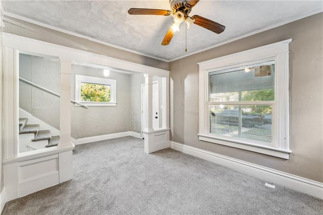 2734 Park Avenue, Kansas City, MO 64109