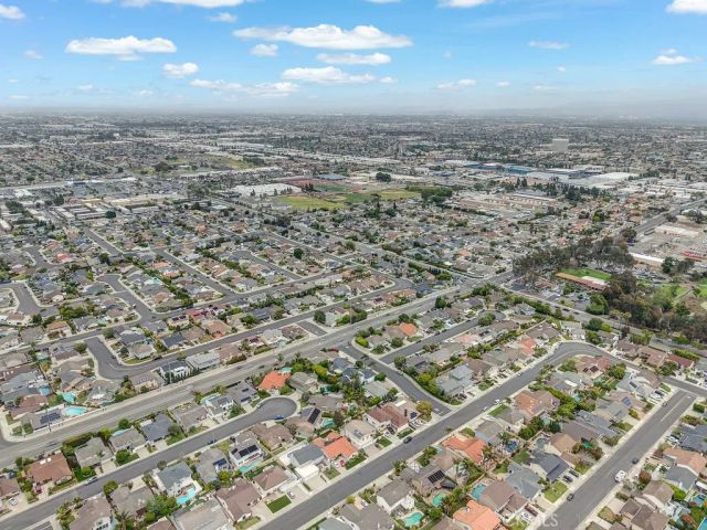 6901 Spickard, Huntington Beach, CA 92647