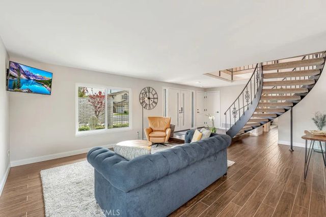 6901 Spickard, Huntington Beach, CA 92647