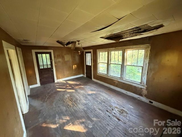 3370 Rocky Road, Lenoir, NC 28645