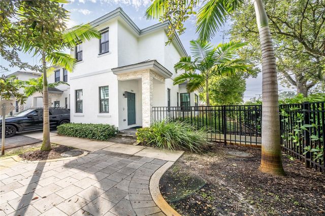 1928 SW 5th Blvd, Fort Lauderdale, FL 33312