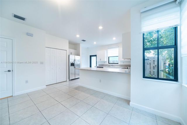 1928 SW 5th Blvd, Fort Lauderdale, FL 33312