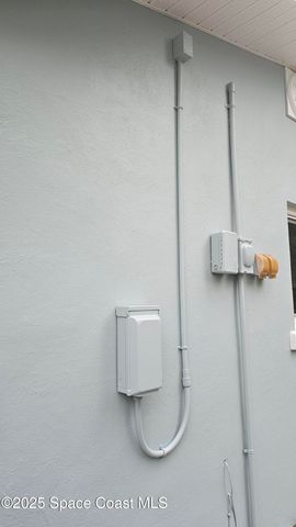 10758 S Tropical Trail, Merritt Island, FL 32952