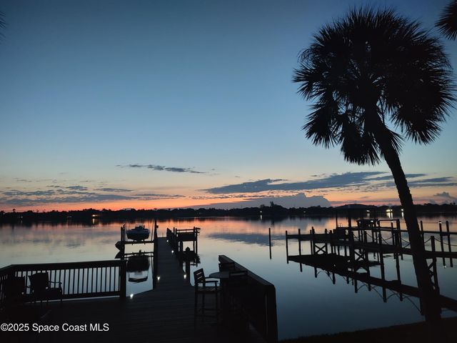 10758 S Tropical Trail, Merritt Island, FL 32952