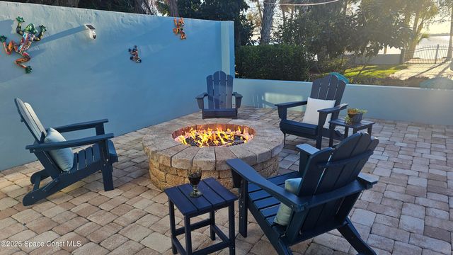 10758 S Tropical Trail, Merritt Island, FL 32952