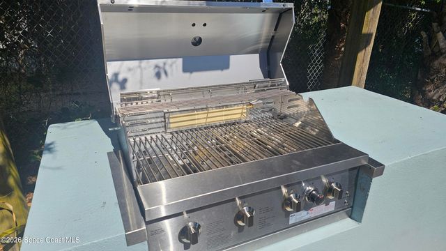 10758 S Tropical Trail, Merritt Island, FL 32952