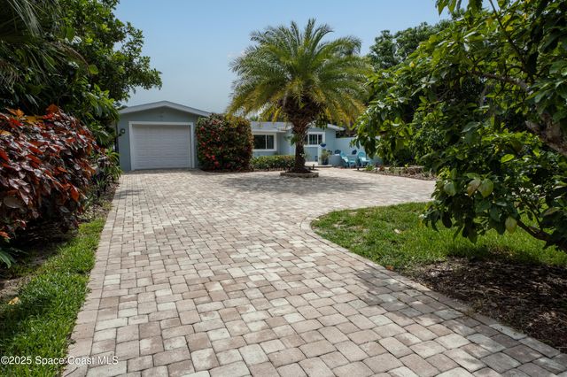10758 S Tropical Trail, Merritt Island, FL 32952