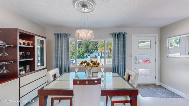 10758 S Tropical Trail, Merritt Island, FL 32952