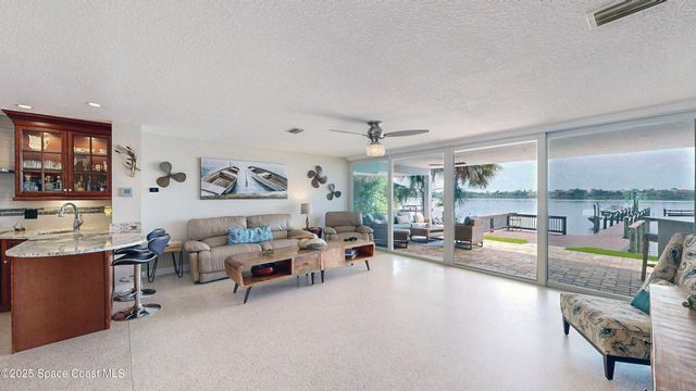 10758 S Tropical Trail, Merritt Island, FL 32952