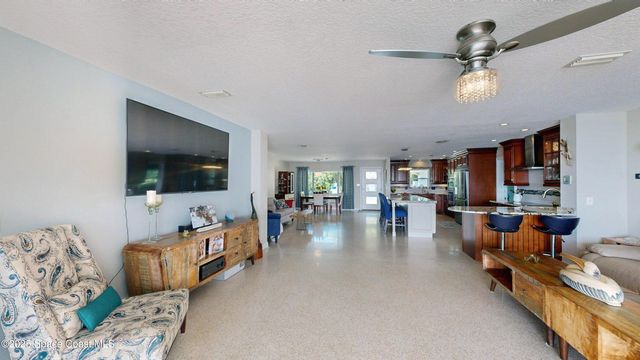 10758 S Tropical Trail, Merritt Island, FL 32952