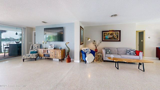 10758 S Tropical Trail, Merritt Island, FL 32952