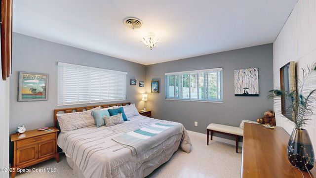 10758 S Tropical Trail, Merritt Island, FL 32952