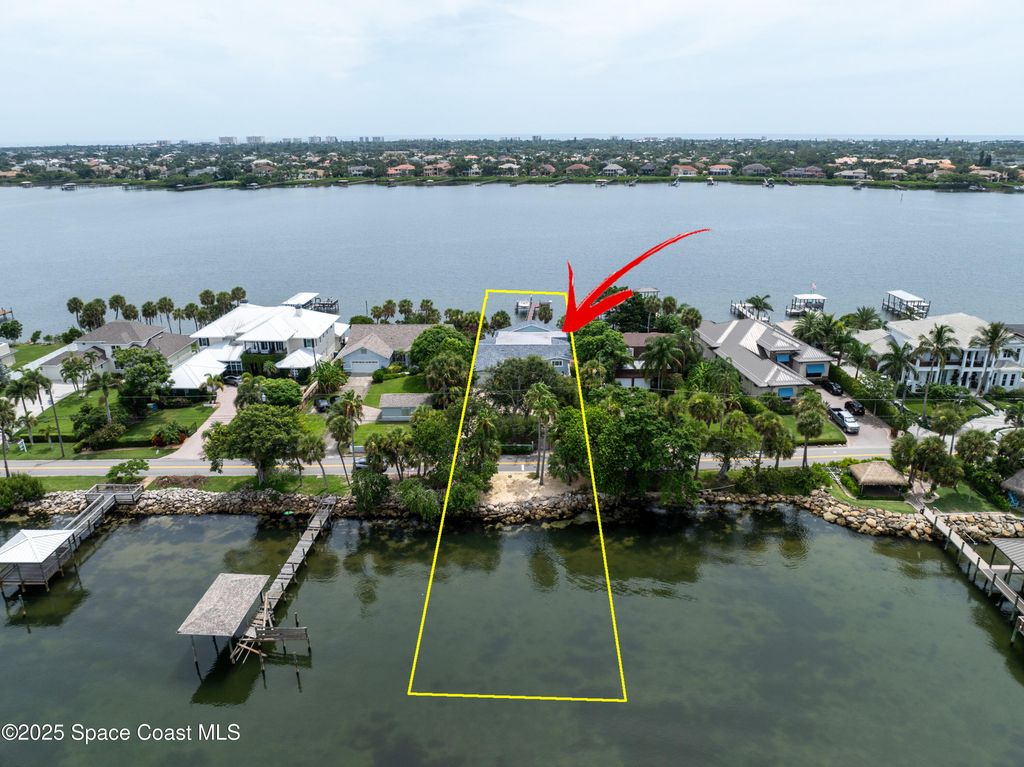 10758 S Tropical Trail, Merritt Island, FL 32952