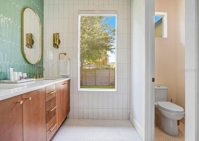 1326 W FIG STREET, Tampa, FL 33606