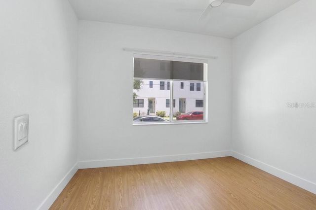 1326 W FIG STREET, Tampa, FL 33606