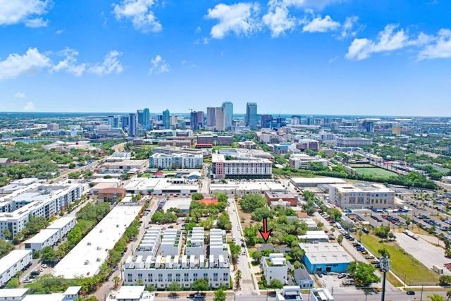 1326 W FIG STREET, Tampa, FL 33606