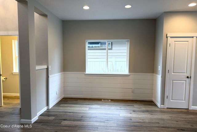 7058 N Cornwall ST, Coeur D'alene, ID 83815