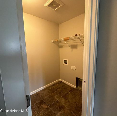 7058 N Cornwall ST, Coeur D'alene, ID 83815