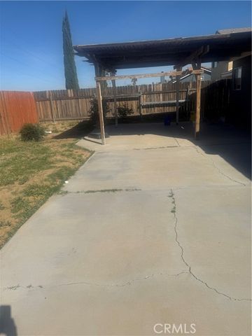 10606 Arlington, Adelanto, CA 92301