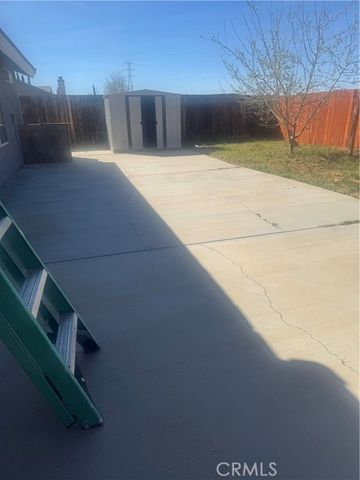 10606 Arlington, Adelanto, CA 92301