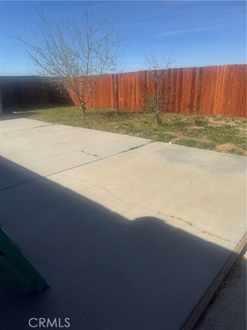 10606 Arlington, Adelanto, CA 92301