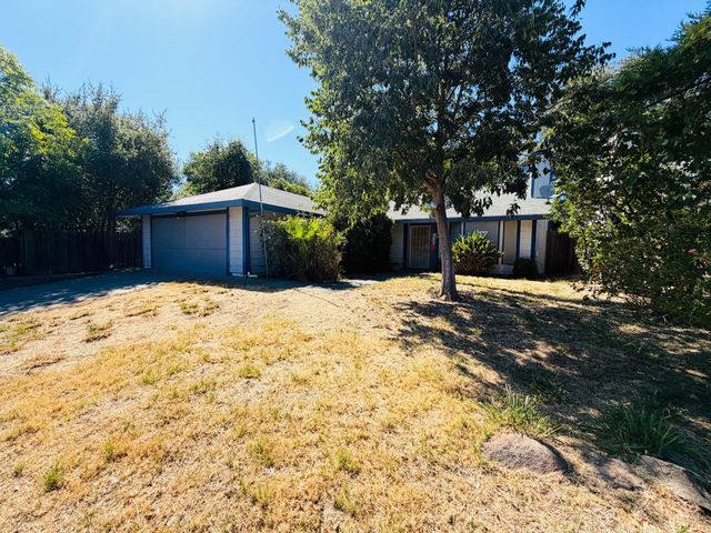 4409 Galbrath Dr, Sacramento, CA 95842