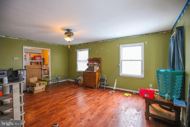 2804 WOODWAY PL, Landover, MD 20785