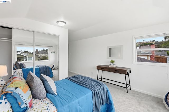 1657 162nd Ave, Ashland, CA 94578