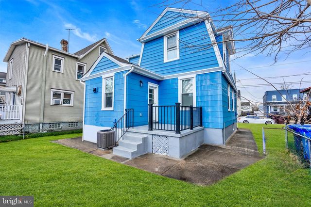 127 CLEVELAND AVE, Riverside, NJ 08075