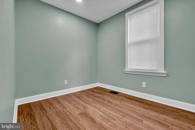 127 CLEVELAND AVE, Riverside, NJ 08075