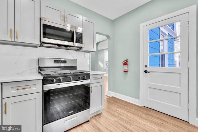 127 CLEVELAND AVE, Riverside, NJ 08075