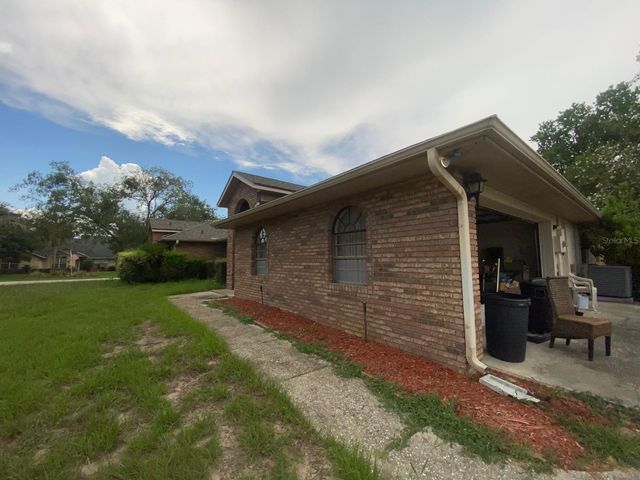 508 BROKENSHIRE DRIVE, Debary, FL 32713