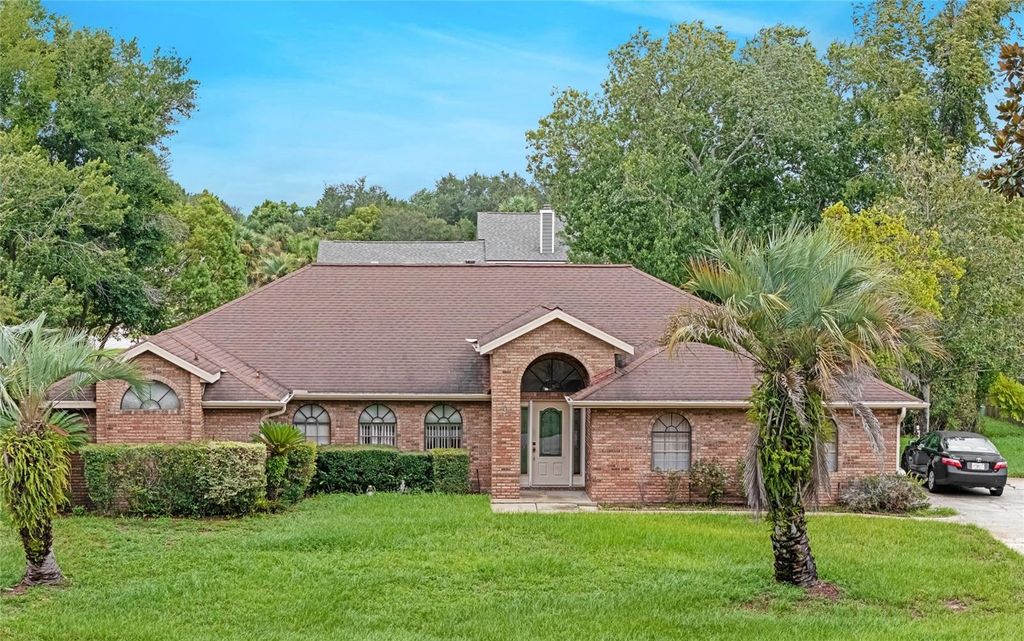 508 BROKENSHIRE DRIVE, Debary, FL 32713