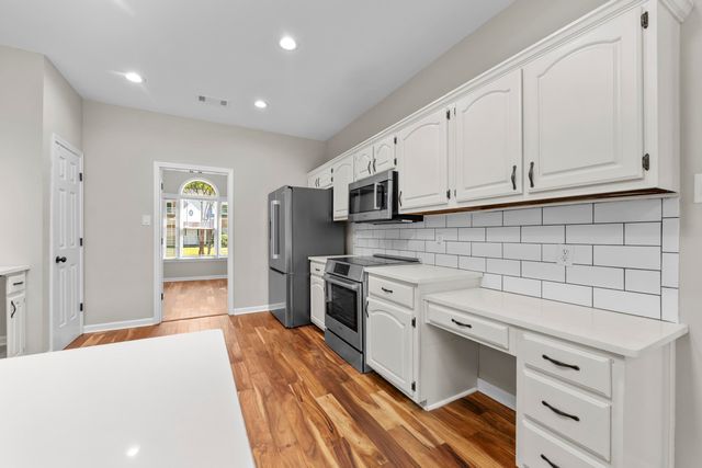 766 VIVIAN LEIGH CV, Collierville, TN 38017