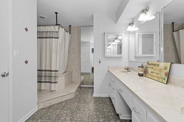 1708 League Line Road, Conroe, TX 77304