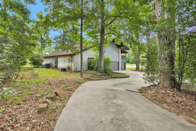 1708 League Line Road, Conroe, TX 77304