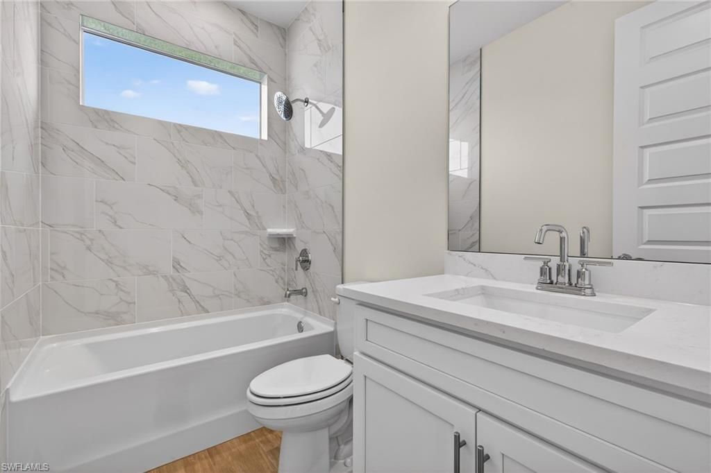 Image 15 of property listing at 1030 SW 15th AVE, Cape Coral, FL 33991