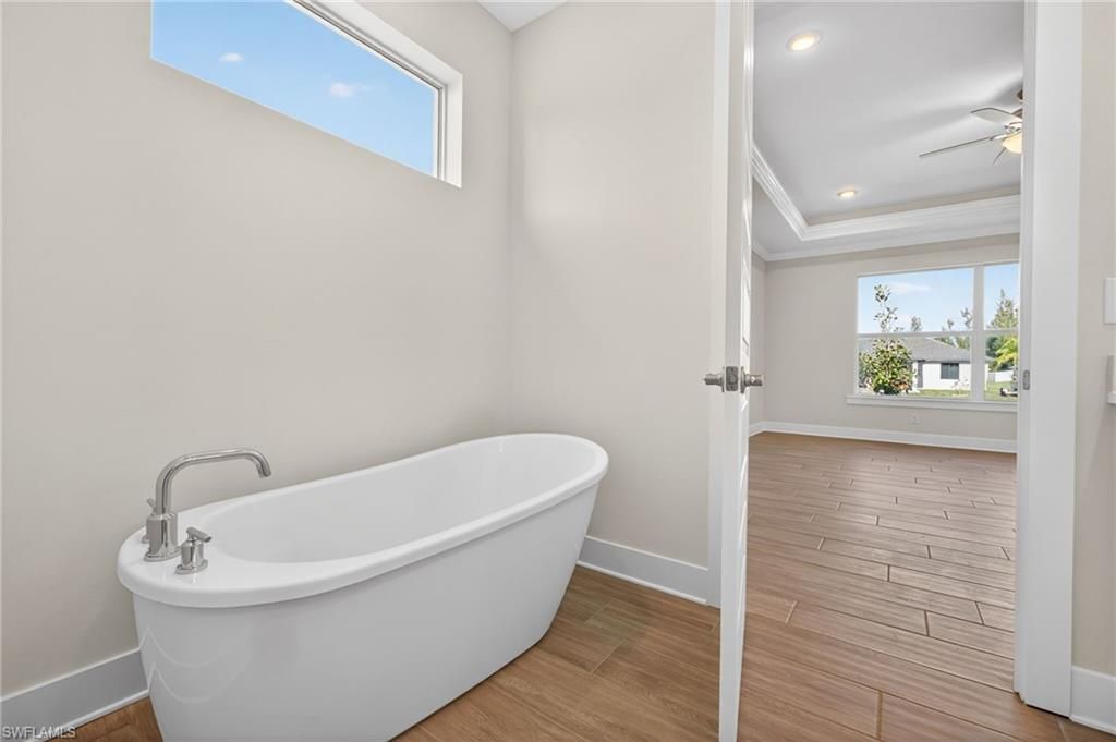 Image 21 of property listing at 1030 SW 15th AVE, Cape Coral, FL 33991