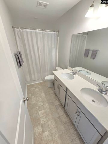 639 N Long Star Way, Elgin, SC 29045